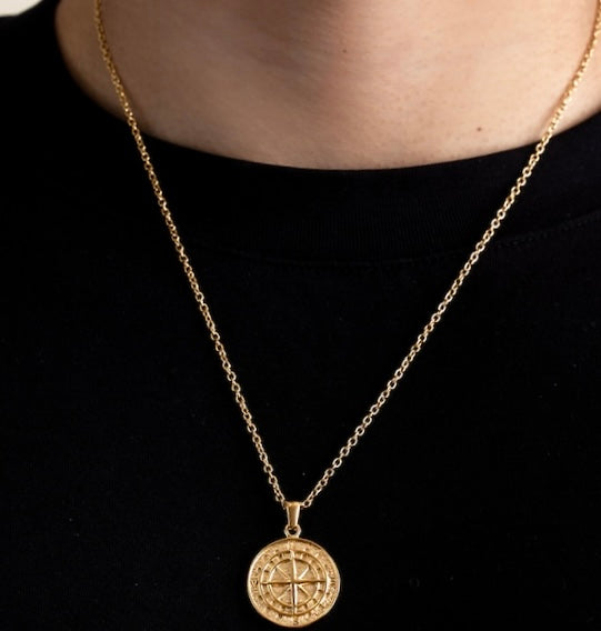 ROUND COMPASS COIN NECKLACE