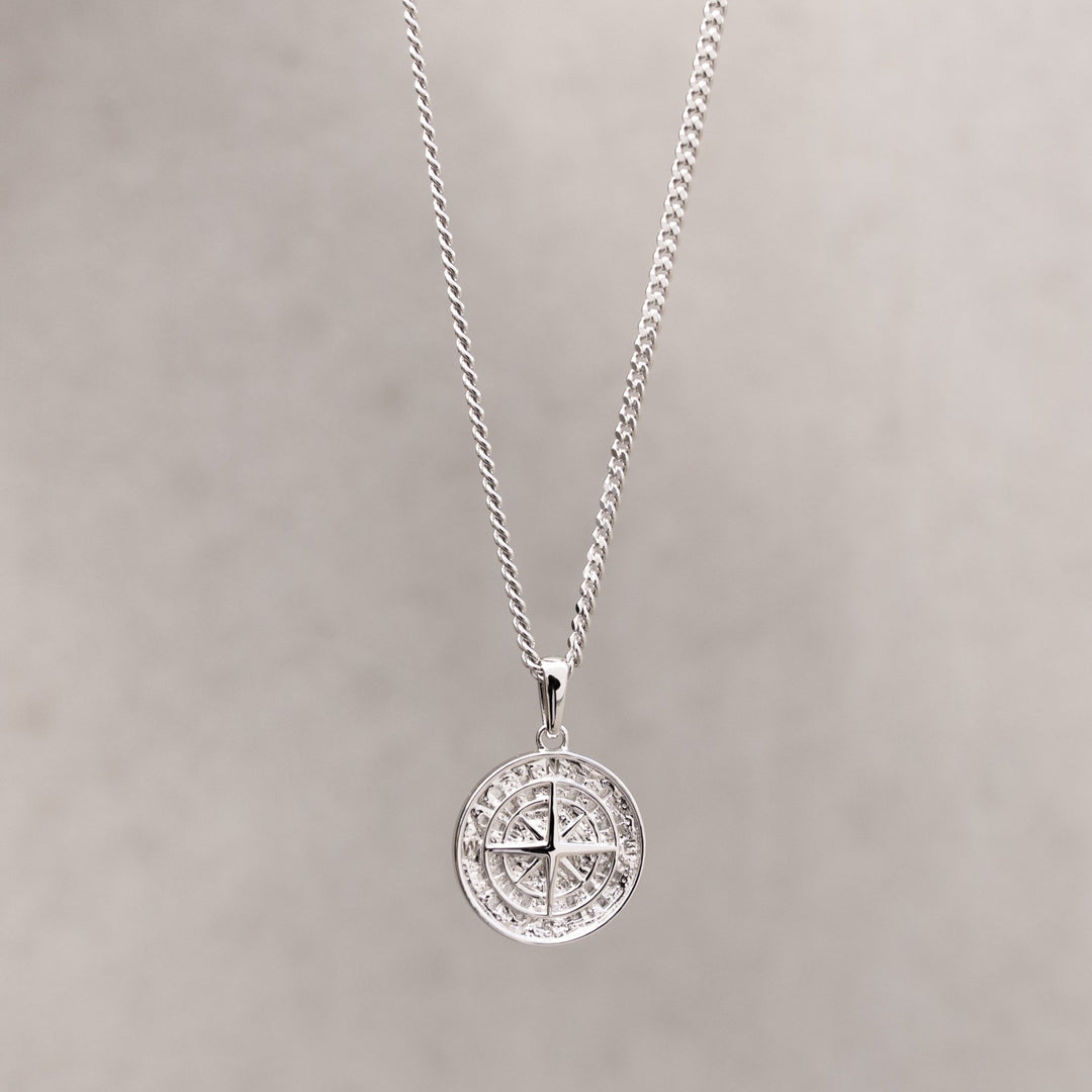 ROUND COMPASS COIN NECKLACE